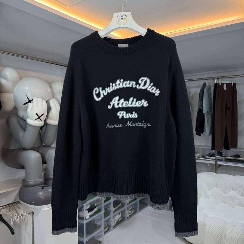 디올 아뜰리에 자수 로고 캐시미어 니트 - Christian Dior
