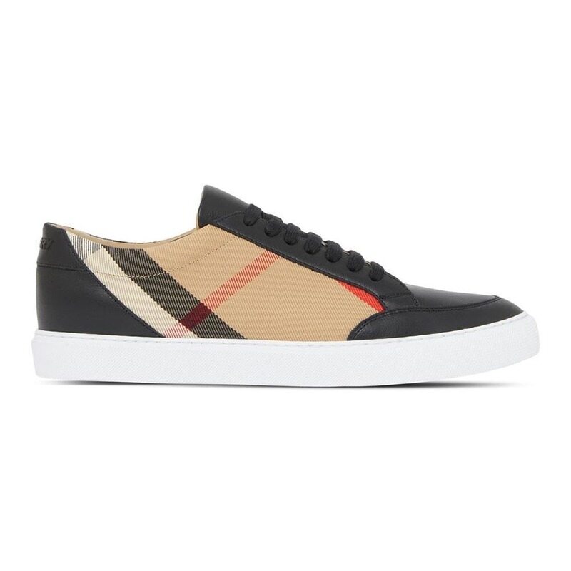 버버리 뉴 살몬드 스니커즈 블랙 8057508 - Burberry