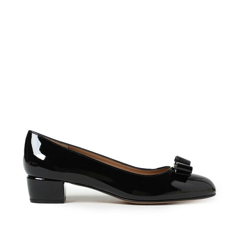 [국내배송] 페라가모 힐 바라 펌프스 01B221 591963 - Salvatore Ferragamo