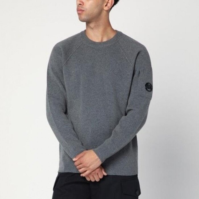 CP컴퍼니 크루 넥 인 Lamswool 니트 크루넥 램스 울 19CMKN040A 110149A 921 - CP company