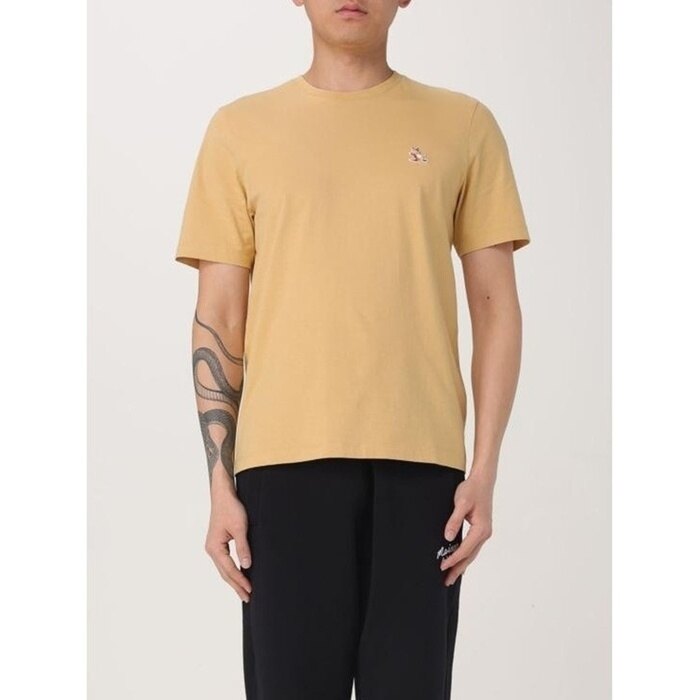메종키츠네 CHILLAX 폭스 패치 레귤러 티셔츠 칠렉스 LM00110KJ0008 0116 - Maison Kitsune