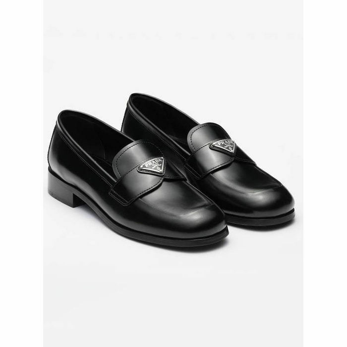 프라다 삼각로고 로퍼 2DE127 055 F0NDI - Prada