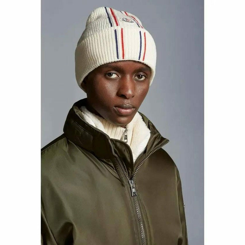 몽클레어 로고 패치 트리컬러 울 비니 3B00036 M1131 034 - Moncler
