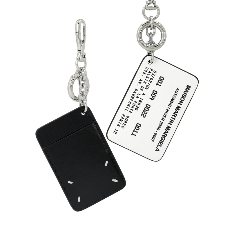 [메종마르지엘라 MAISON MARGIELA] SA1VL0053 P8831 T8013 공용 키링 - Maison Margiela