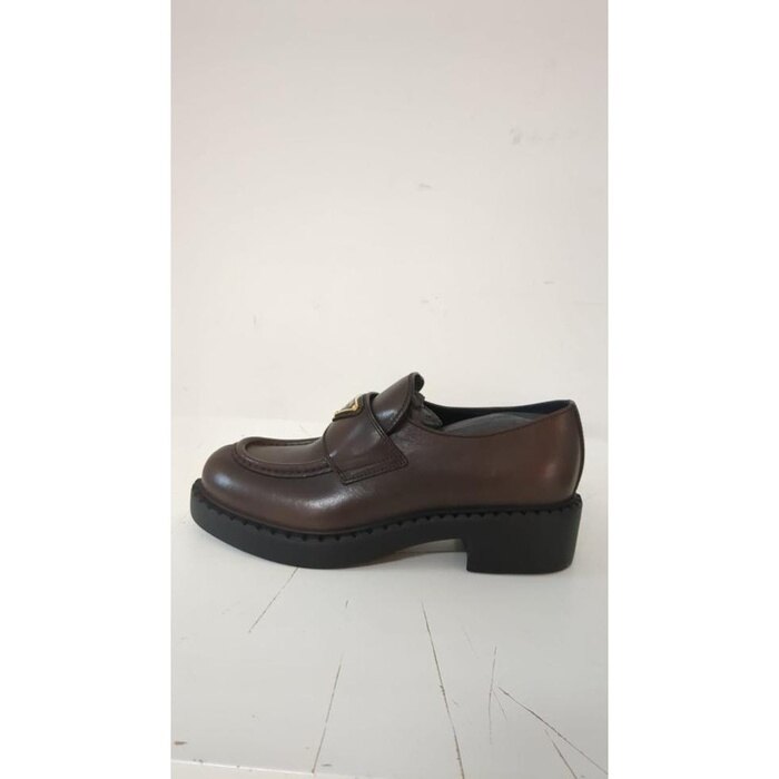 프라다 초콜릿 가죽 로퍼 1D246M 3KY8 F0003 - Prada
