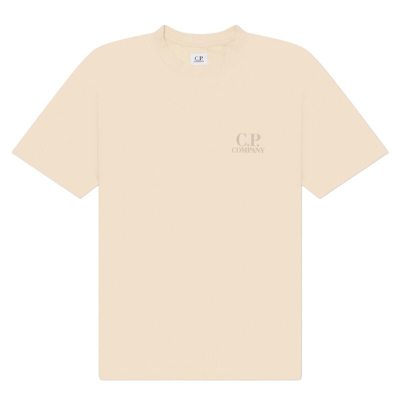 26SS 씨피컴퍼니 로고 프린트 남성 반팔 티셔츠 20CMTS086A 005100W 114 - CP company