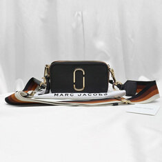Marc Jacobs(마크제이콥스) M0012007 블랙 컬러 사피아노 스냅샷 카메라 크로스백 썸네일 1