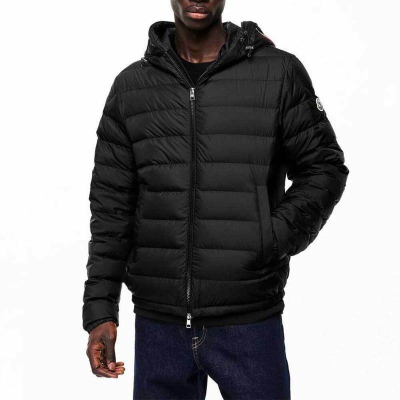 [국내배송] 몽클레어 패딩 자켓 베르메유 후드 쇼트 남성 1A00006 597X2 999 - Moncler