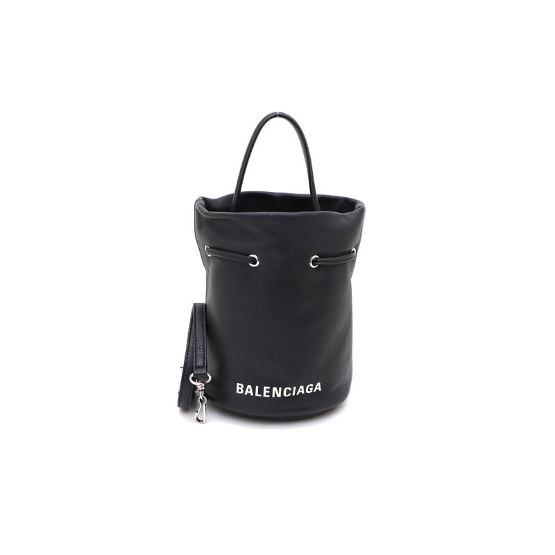 발렌시아가 638342 에브리데이 XS 드로우스트링 버킷백 겸 크로스백kk99290297 - Balenciaga