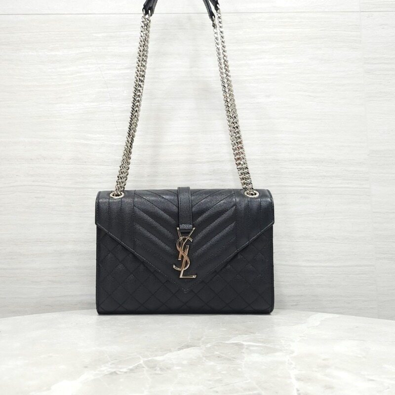 [럭스유] 생로랑 엔벨로프 미디엄 체인 숄더백 487206 - Saint Laurent