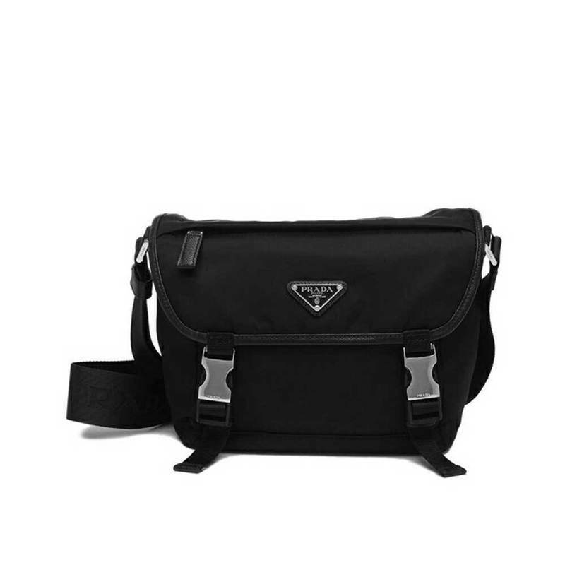 [국내배송] 프라다 리나일론 & 사피아노 가죽 숄더백 2VD066 2DMG F0002 - Prada