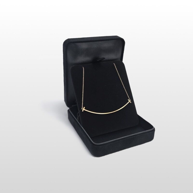 티파니 옐로우골드 33823310 T 스마일 펜던트 18K 목걸이 - Tiffany & Co