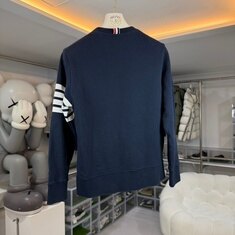 톰브라운 사선 완장 자수 맨투맨 썸네일 1