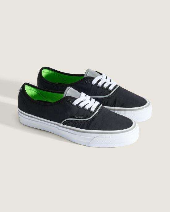26SS 반스 스니커즈 VN000Z64HS31 DOM - Vans