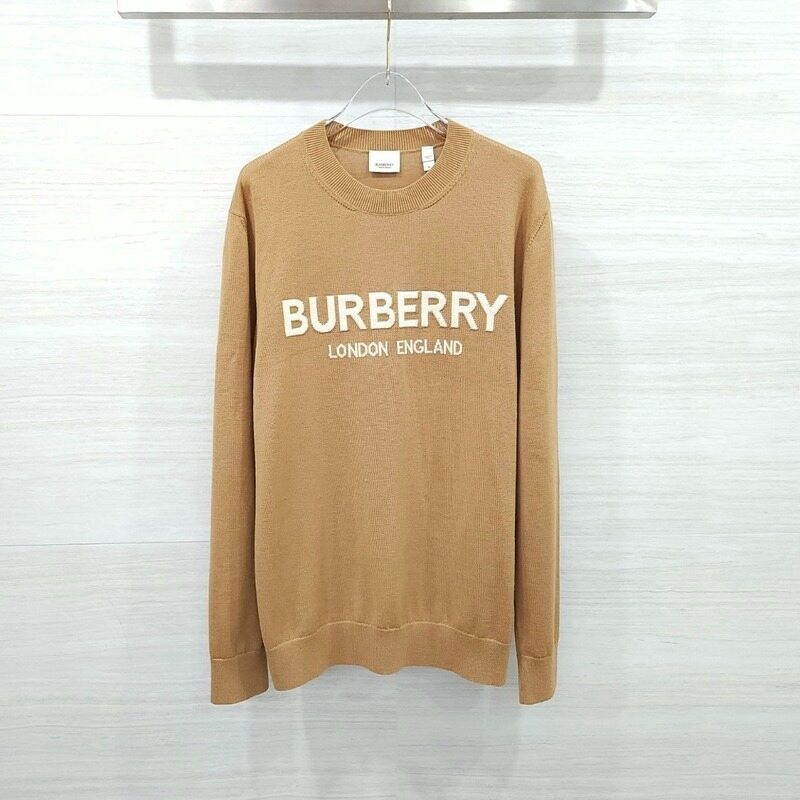 [럭스유] M / 버버리 카멜 인타르시아 로고 니트 8052010 - Burberry
