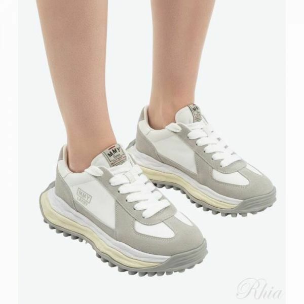 미하라야스히로 26SS 래리 OG 솔 믹스 머터리얼 로우탑 스니커즈 A14FW703 화이트 - Mihara Yasuhiro