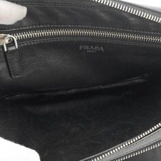 프라다 삼각로고 사피아노 스트랩 파우치 클러치 썸네일 6