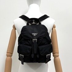 프라다 나일론 삼각로고 백팩 블랙 스몰 썸네일 2