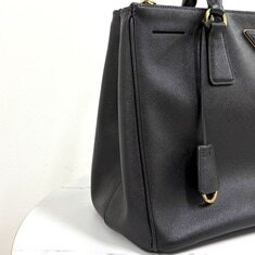 프라다 사피아노 럭스 토트백 블랙 썸네일 10