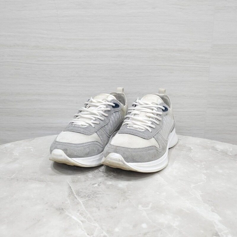 [럭스유] 43 / 디올 B25 러너 테크니컬 스니커즈 그레이 스웨이드 3SN283ZMI - Christian Dior