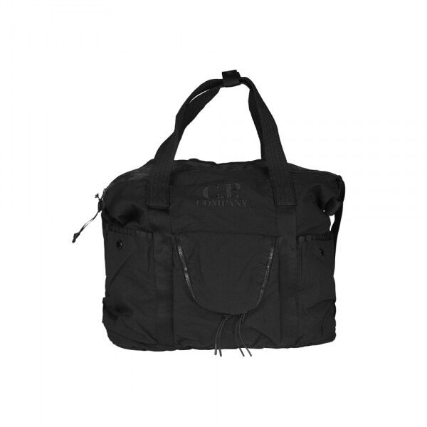 CP컴퍼니 26SS 로고 자수 트윌 토트백 블랙 20CMAC182A 110305G 999 - CP company