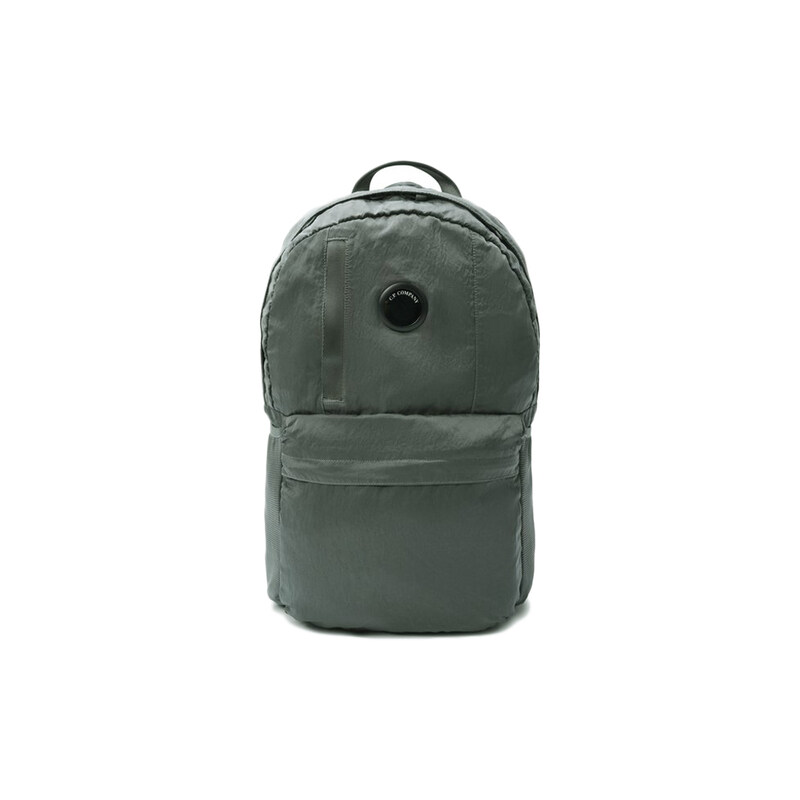 CP컴퍼니 26FW 렌즈 와펜 백팩 그레이 21CMAC737A 005269G 950 - CP company