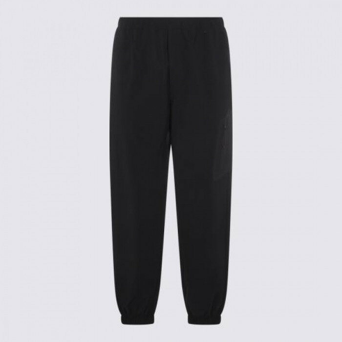 몽클레어 로고 스웨트팬츠 2A00005 59974 999 - Moncler