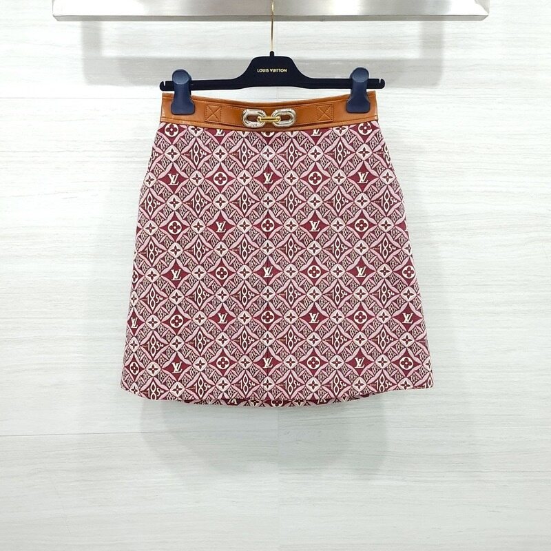 [럭스유] 36 / 루이비통 Since 1854 트라페즈 모노그램 미니 스커트 1A8E19 - Louis Vuitton