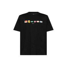 26FW 스티커 프린트 레귤러핏 티셔츠 블랙 M2R 011R WP6871 79 썸네일 1