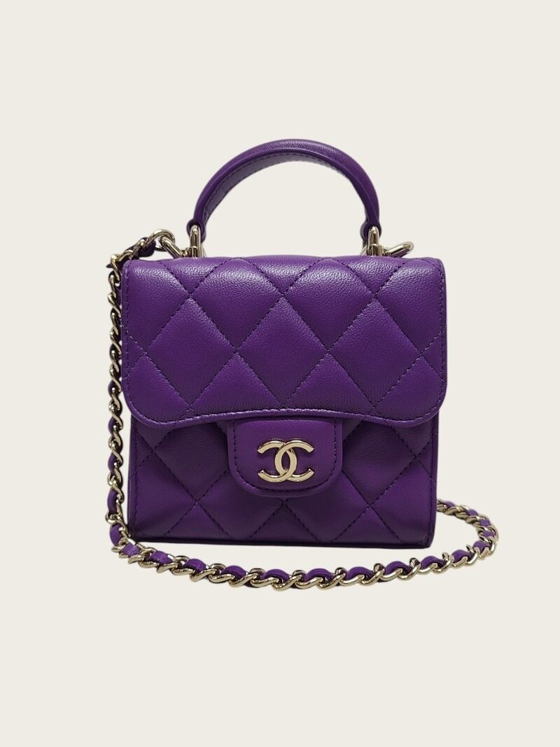 [중고명품/루이스잇] 샤넬 퍼플 램스킨 금장 탑핸들 체인 미니백 내장칩 - Chanel