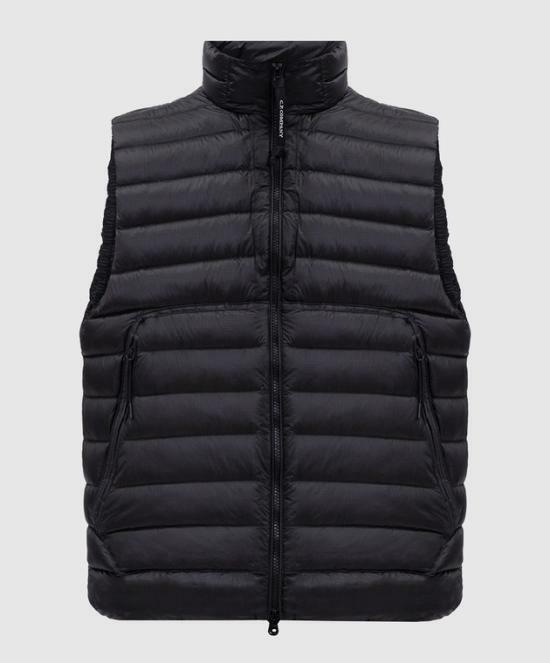 26FW 씨피 컴퍼니 베스트 RCCMVE703M 110416A 999 BLACK DOM - CP company