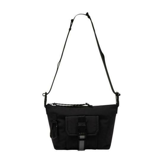 26FW 아페쎄 숄더백 PAAGE H61734 LZZ BLACK DOM - A.P.C.