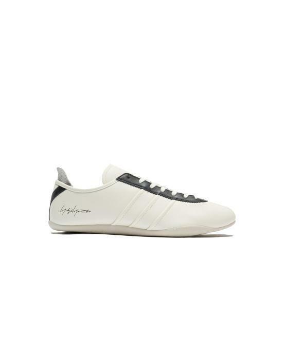 26FW 와이쓰리 스니커즈 KI7890 OWHITE BLACK DOM - Y3