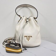 프라다 비텔로 다이노 버킷백 크로스백 화이트 (1BE018) 썸네일 4