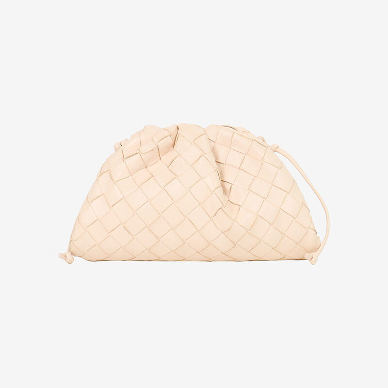 [어포드] 보테가 베네타 미니 인트레치아토 파우치 포리지 QOOYGNZ4 - Bottega Veneta