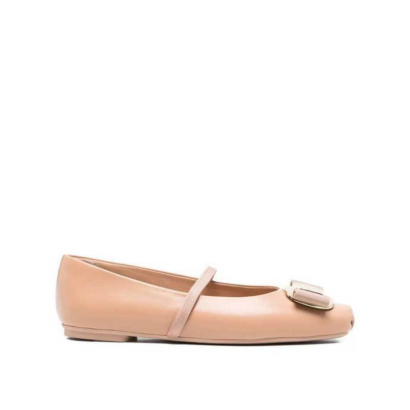 [국내배송] 페라가모 플랫슈즈 뉴 바라 플레이트 여성 01H345 785210 - Salvatore Ferragamo